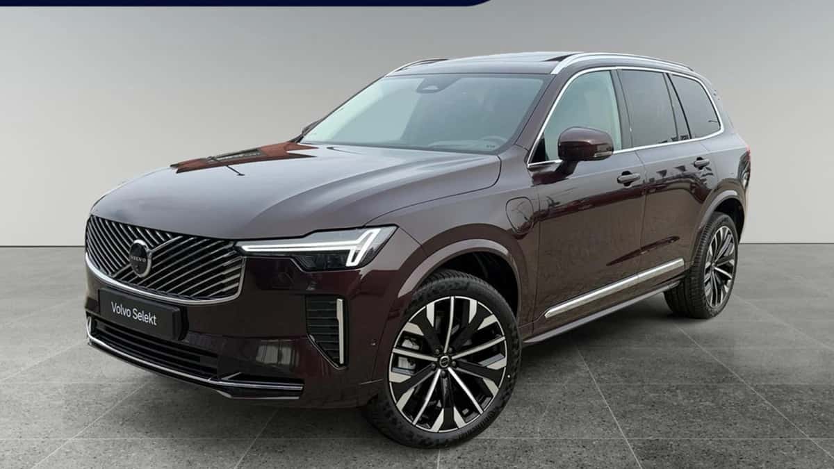 Volvo XC90 (2025) — foto 1