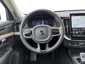 Volvo XC90 (2025) thumbnail 30