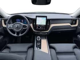 Volvo XC60 (2025) thumbnail 12