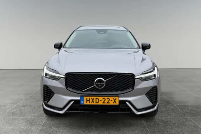 Volvo XC60 (2025) thumbnail 5