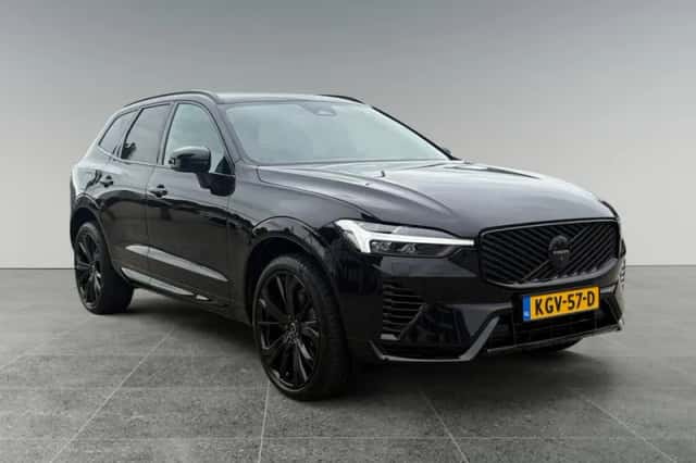 Volvo XC60 (2025) thumbnail 2