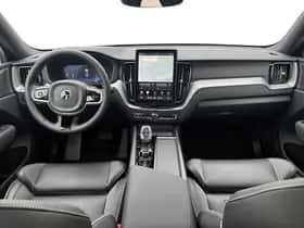 Volvo XC60 (2025) thumbnail 12