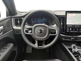 Volvo XC60 (2025) thumbnail 13