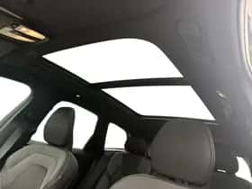 Volvo XC60 (2025) thumbnail 17