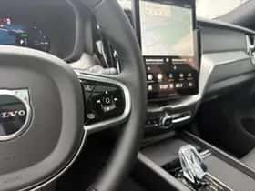 Volvo XC60 (2025) thumbnail 24