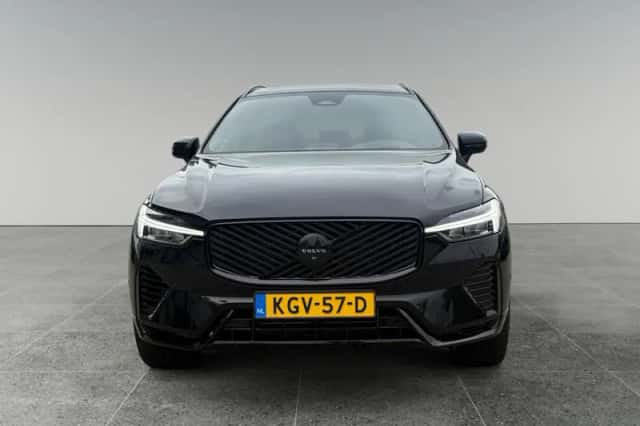 Volvo XC60 (2025) thumbnail 5