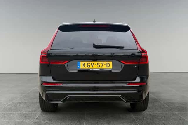 Volvo XC60 (2025) thumbnail 6