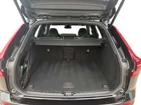 Volvo XC60 (2025) thumbnail 10