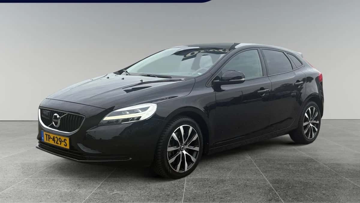 Volvo V40 (2018) — foto 1