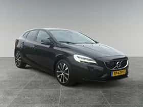 Volvo V40 (2018) thumbnail 2