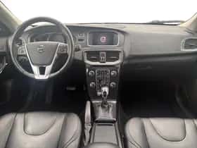 Volvo V40 (2018) thumbnail 11