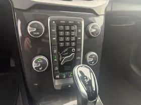 Volvo V40 (2018) thumbnail 16