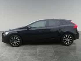 Volvo V40 (2018) thumbnail 4