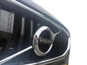 Volvo V40 (2018) thumbnail 8