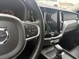 Volvo XC60 (2019) thumbnail 22