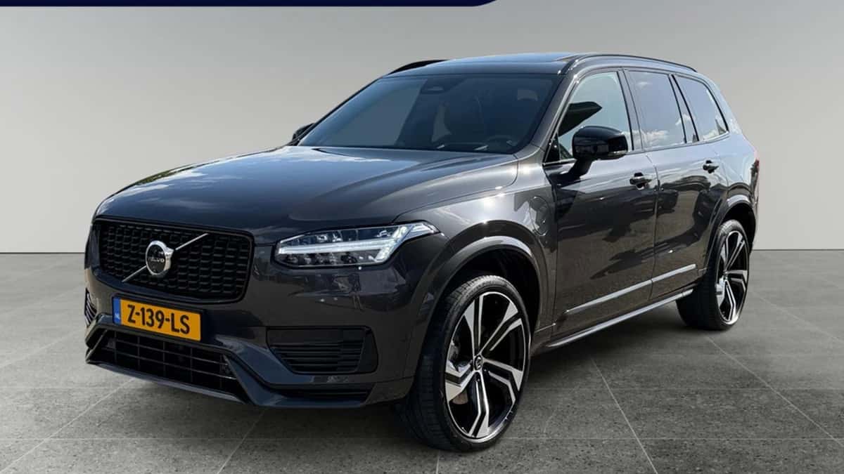 Volvo XC90 (2024) — foto 1