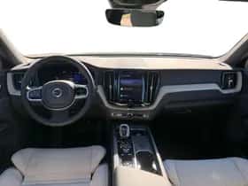 Volvo XC60 (2023) thumbnail 13
