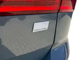 Volvo XC60 (2023) thumbnail 8