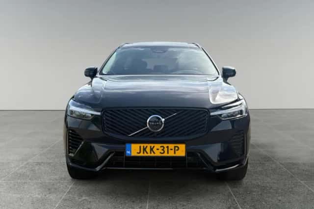 Volvo XC60 (2025) thumbnail 5