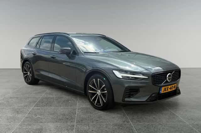 Volvo V60 (2025) thumbnail 2