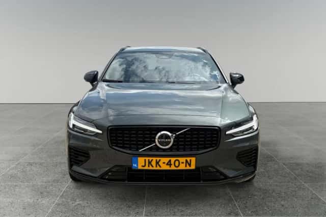 Volvo V60 (2025) thumbnail 5