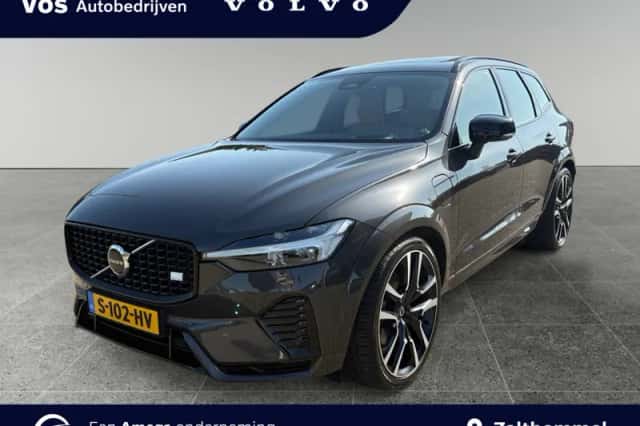 Volvo XC60 (2023) thumbnail 1