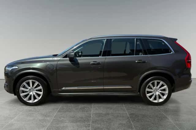 Volvo XC90 (2018) thumbnail 4