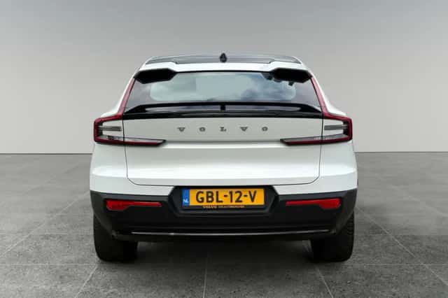 Volvo C40 (2024) thumbnail 6