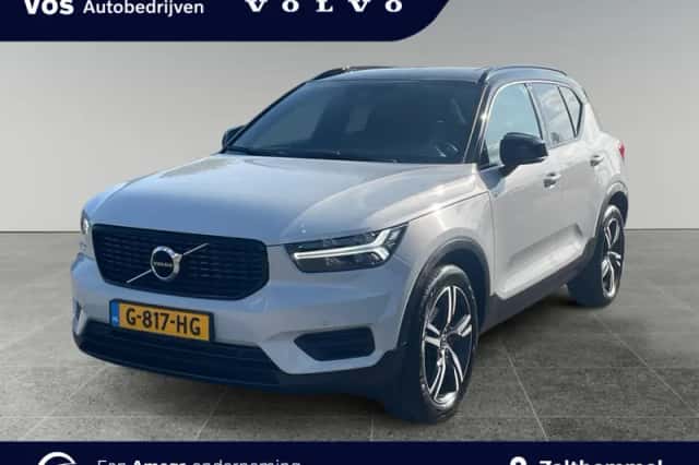 Volvo XC40 (2019) thumbnail 1