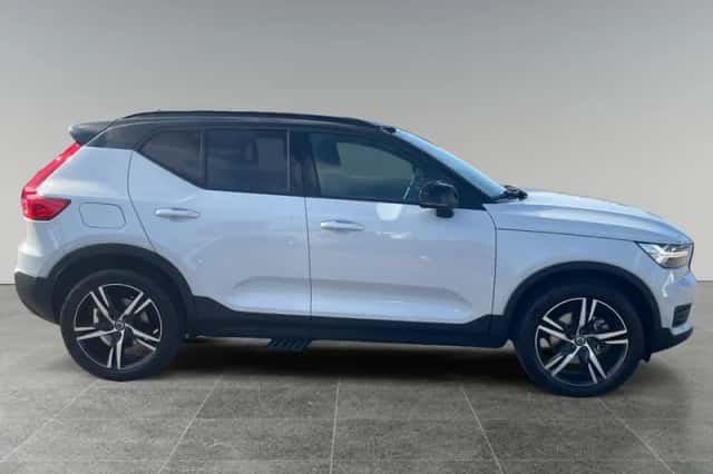 Volvo XC40 (2019) thumbnail 6