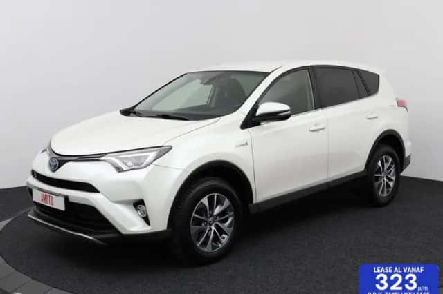 Toyota RAV4 (2017) thumbnail 1