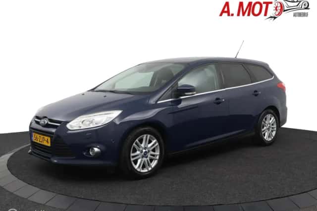 Ford Focus (2012) thumbnail 1
