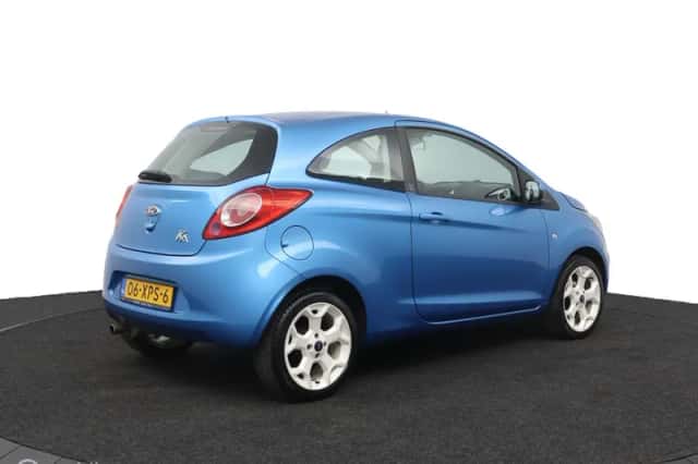 Ford Ka (2012) thumbnail 2