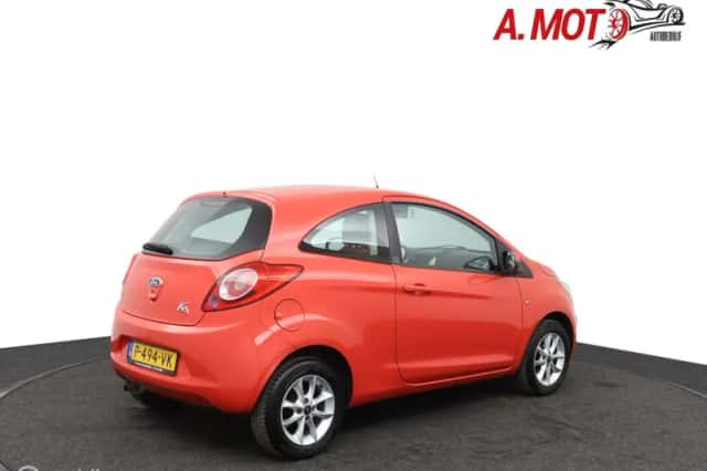 Ford Ka (2010) thumbnail 3
