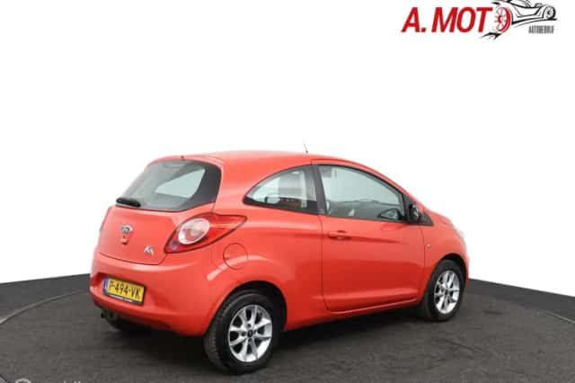 Ford Ka (2010) thumbnail 4