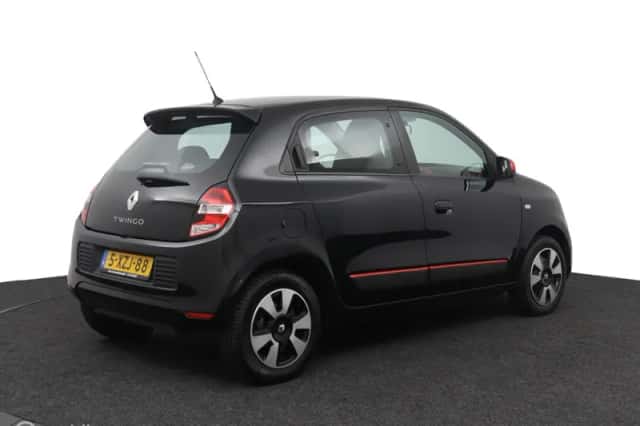 Renault Twingo (2014) thumbnail 2