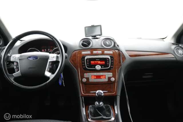Ford Mondeo (2007) thumbnail 4