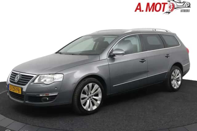 Volkswagen Passat (2008) thumbnail 1