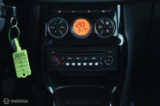 Citroën C3 (2015) thumbnail 6