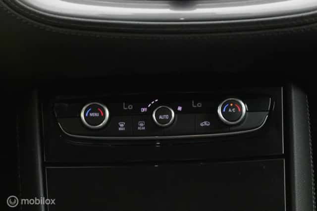 Opel Grandland (2018) thumbnail 6