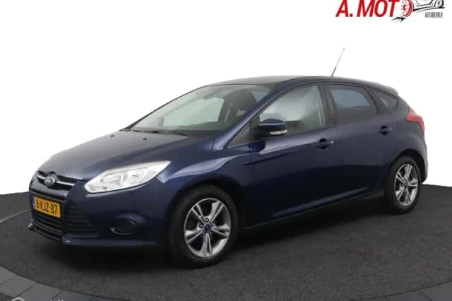 Ford Focus (2013) thumbnail 1