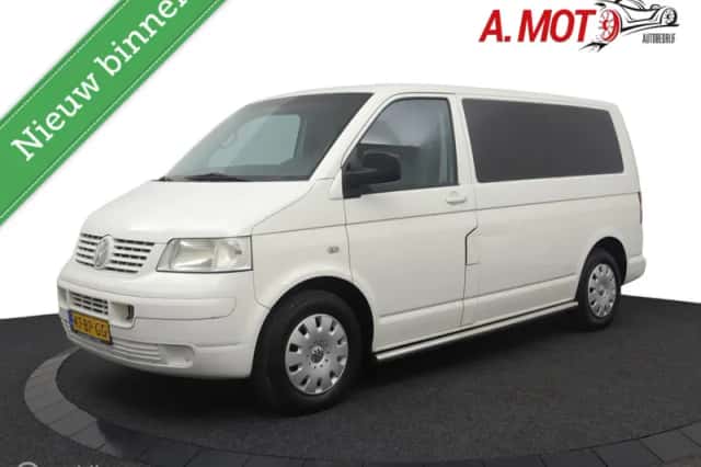Volkswagen Transporter (2004) thumbnail 1