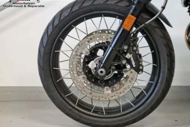 BMW R (2017) thumbnail 6