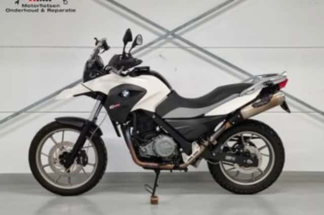 BMW G (2011) thumbnail 1