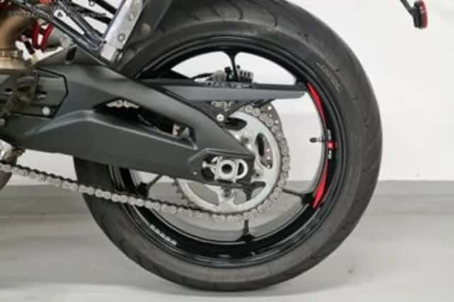 APRILIA SHIVER (2021) thumbnail 4