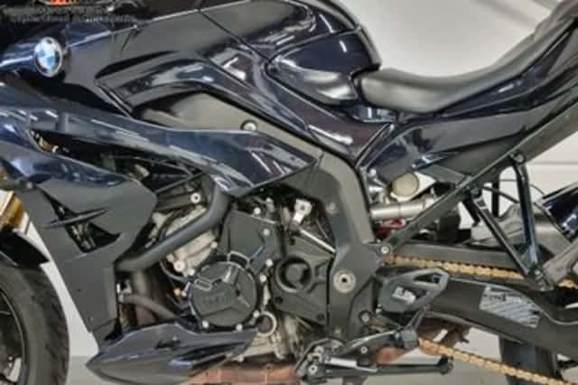 BMW S (2016) thumbnail 5