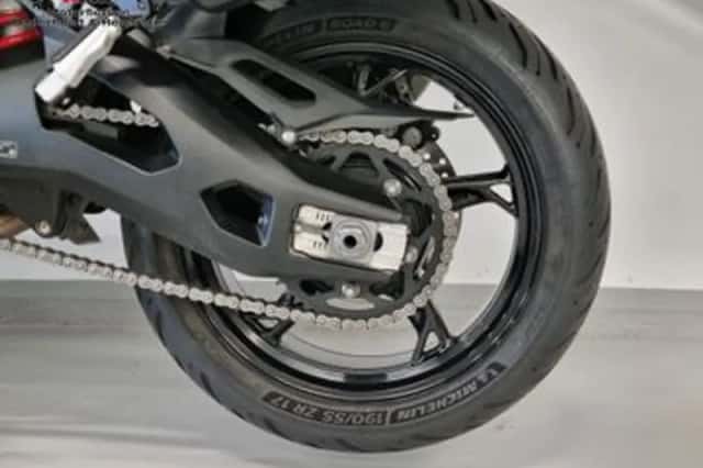 BMW S (2020) thumbnail 4