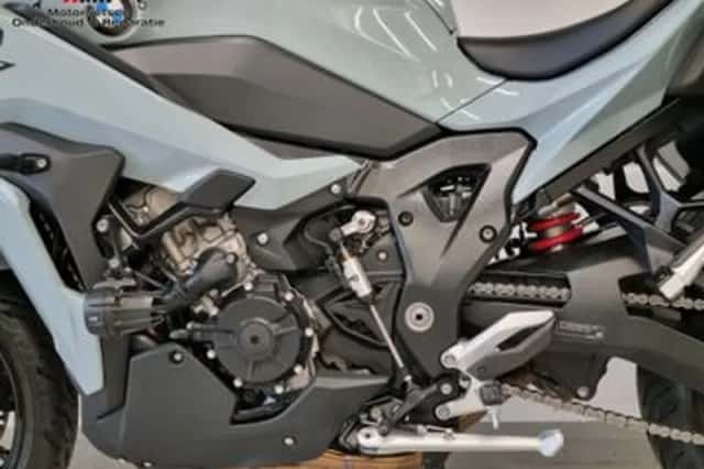 BMW S (2020) thumbnail 5