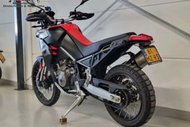 APRILIA TUAREG (2022) thumbnail 3