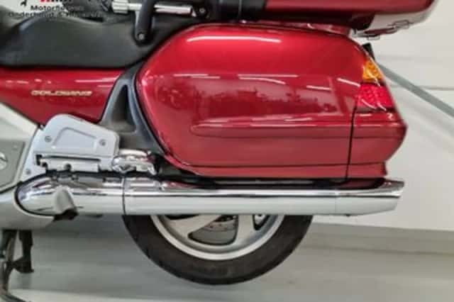 Honda GL (2001) thumbnail 4
